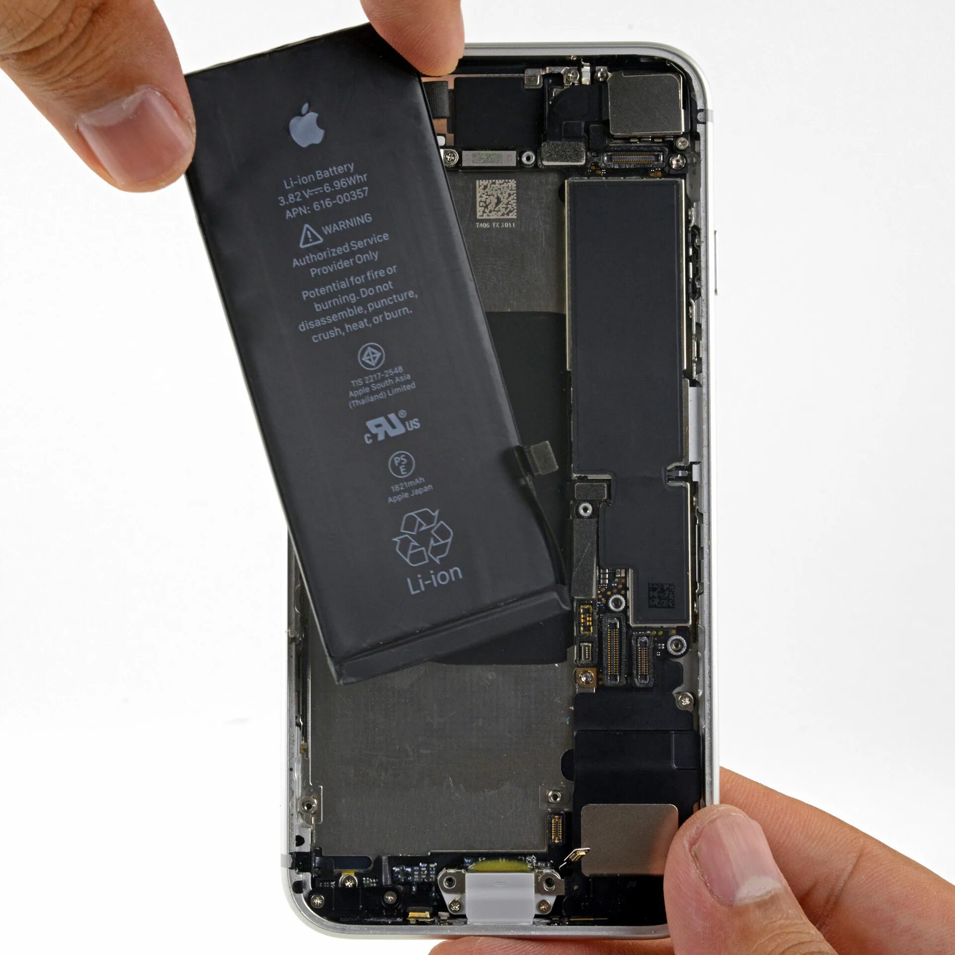 Iphone se 2022 аккумулятор. АКБ айфон 8 плюс. Iphone 8 Replacement Battery. Аккумулятор на айфон se2022.