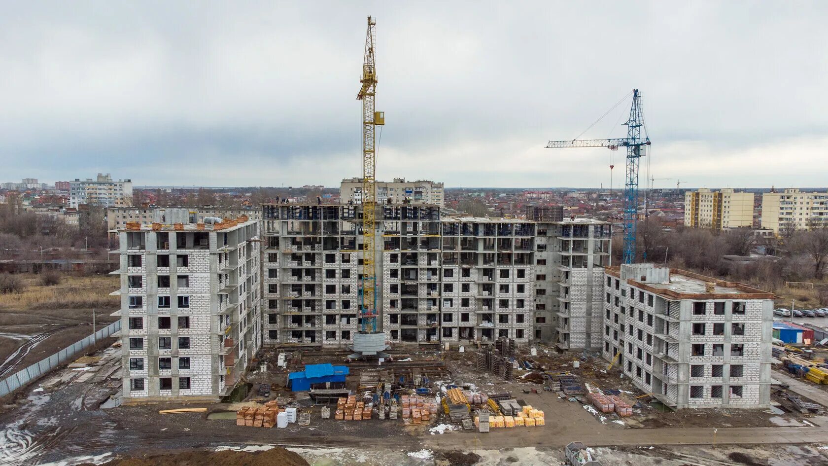 Жк батайска отзывы. ЖК пульс Батайск. Стройка ЖК пульс в Батайске. ЖК пульс Батайск 2024. Строительство города.