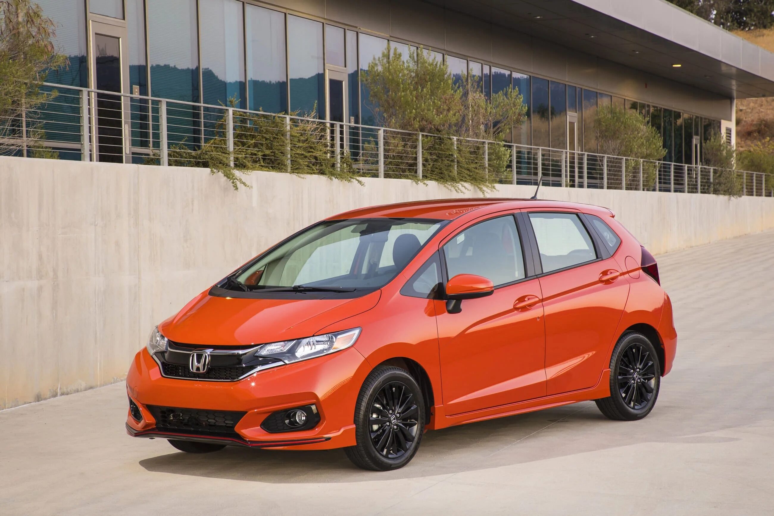 Машина honda fit. Honda Fit 2020. Honda Fit RS 2020. Honda Fit 2018 Hybrid. Хонда фит 2020.