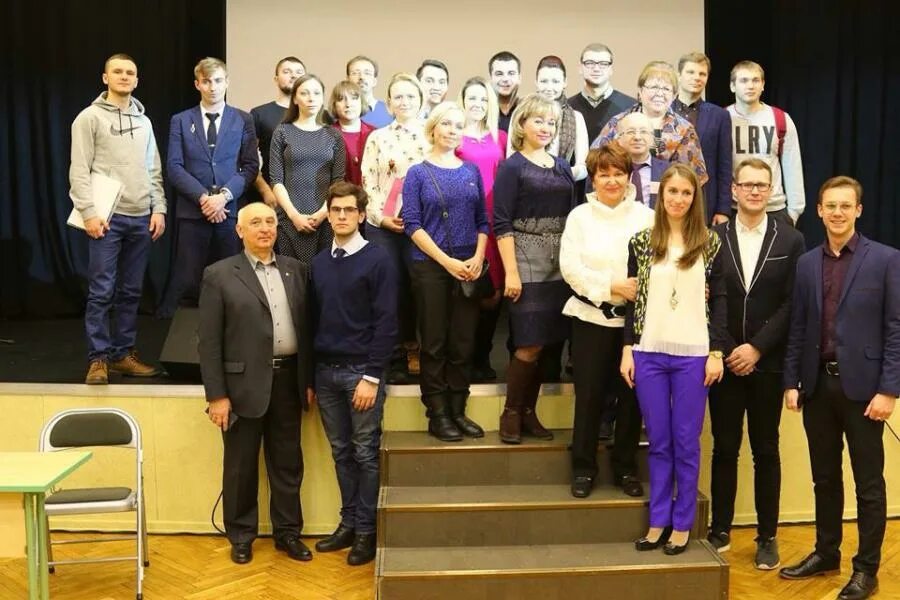 Школа 1502 москва. Лицей № 1502 (при мэи). Лицей 1502 выпуск 1998. Педагоги 1502. Лицей 1502.