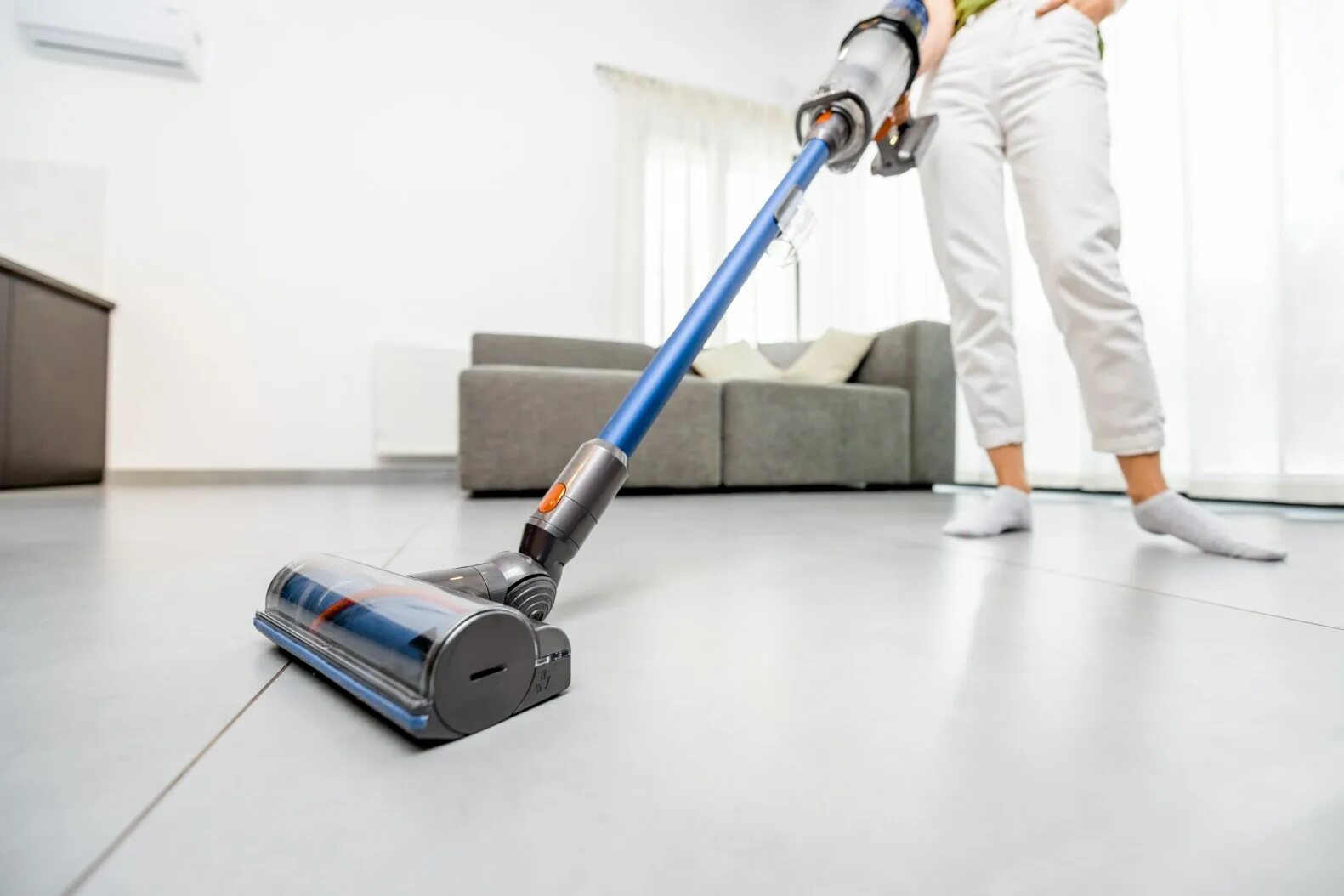 Производители вертикальных пылесосов. Vacuum Cleaner пылесос. Моющий пылесос Дайсон. Cordless Vacuum. Пылесос вакуум клинер.