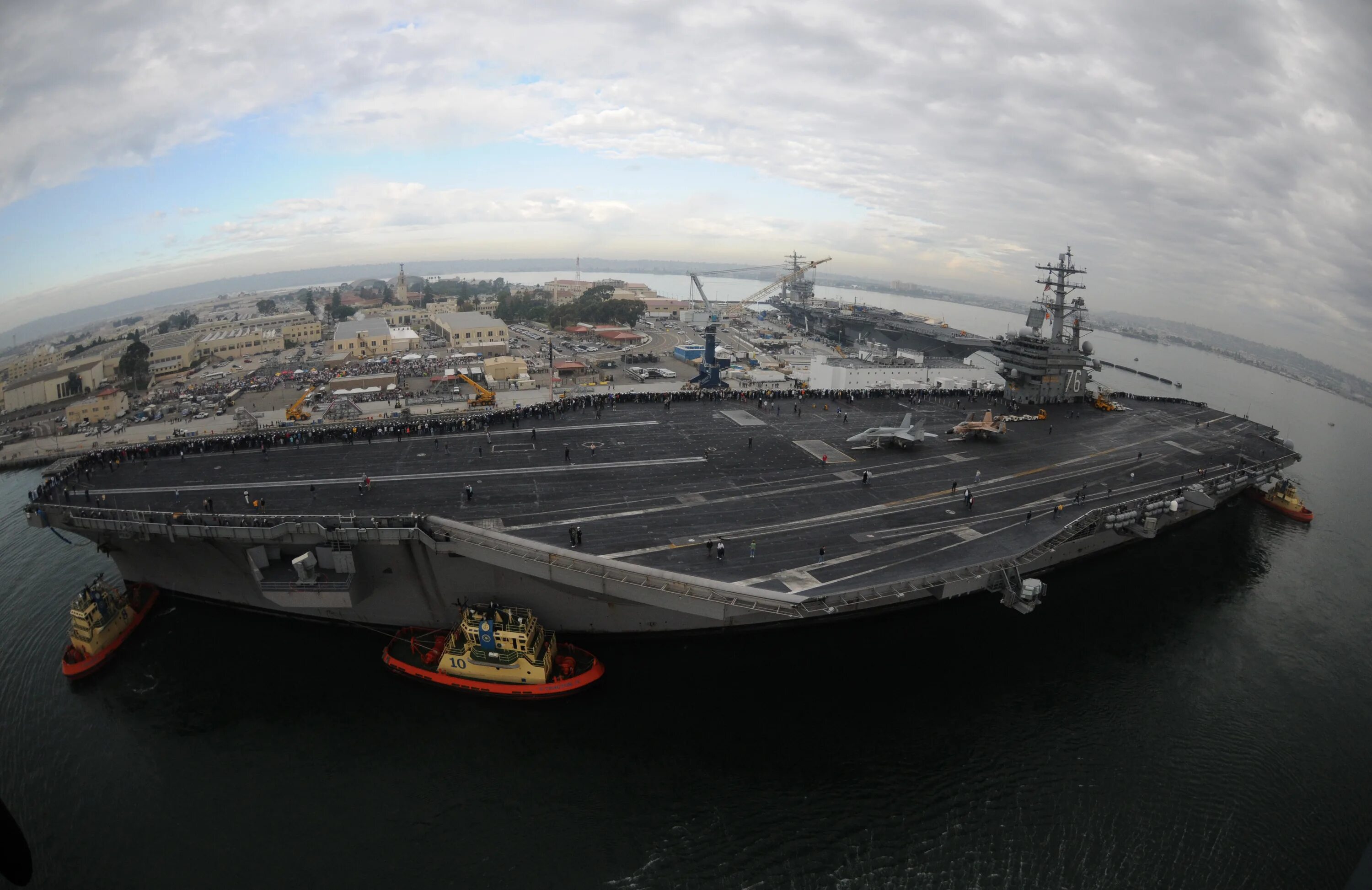 «Нимиц» (CVN-68). USS Ronald Reagan CVN-76. Авианосцем CVN 76. USS Nimitz CVN-68. Colorful cvn