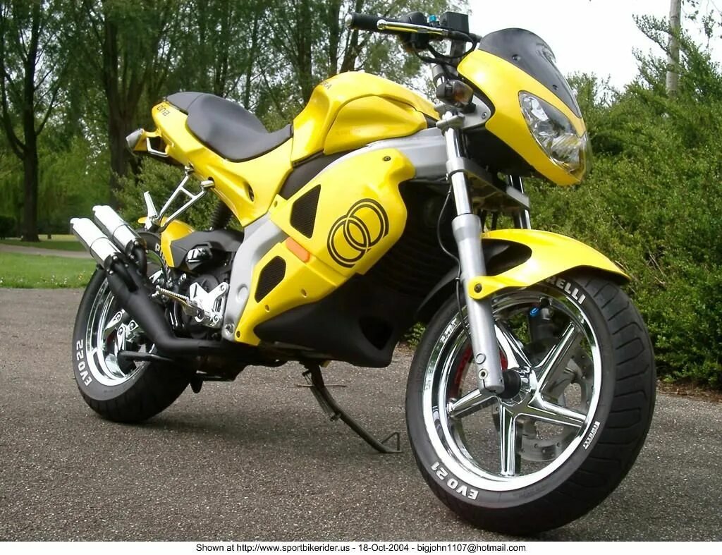 Мотоцикл гилера дна 50 кубов. Gilera 50. Боковая подножка gilera dna. Мотоцикл gilera dna 50cc. Скутер gilera dna 50.