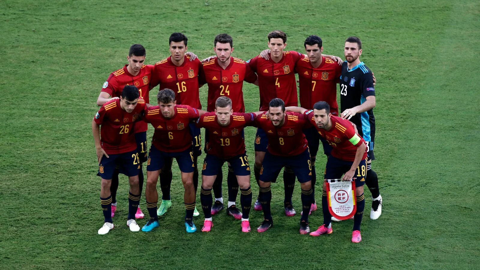 Сборная испании 2022. Сборная испании 2001. Сборная испании 2018. Состав испании. Сборная испании евро 2020.