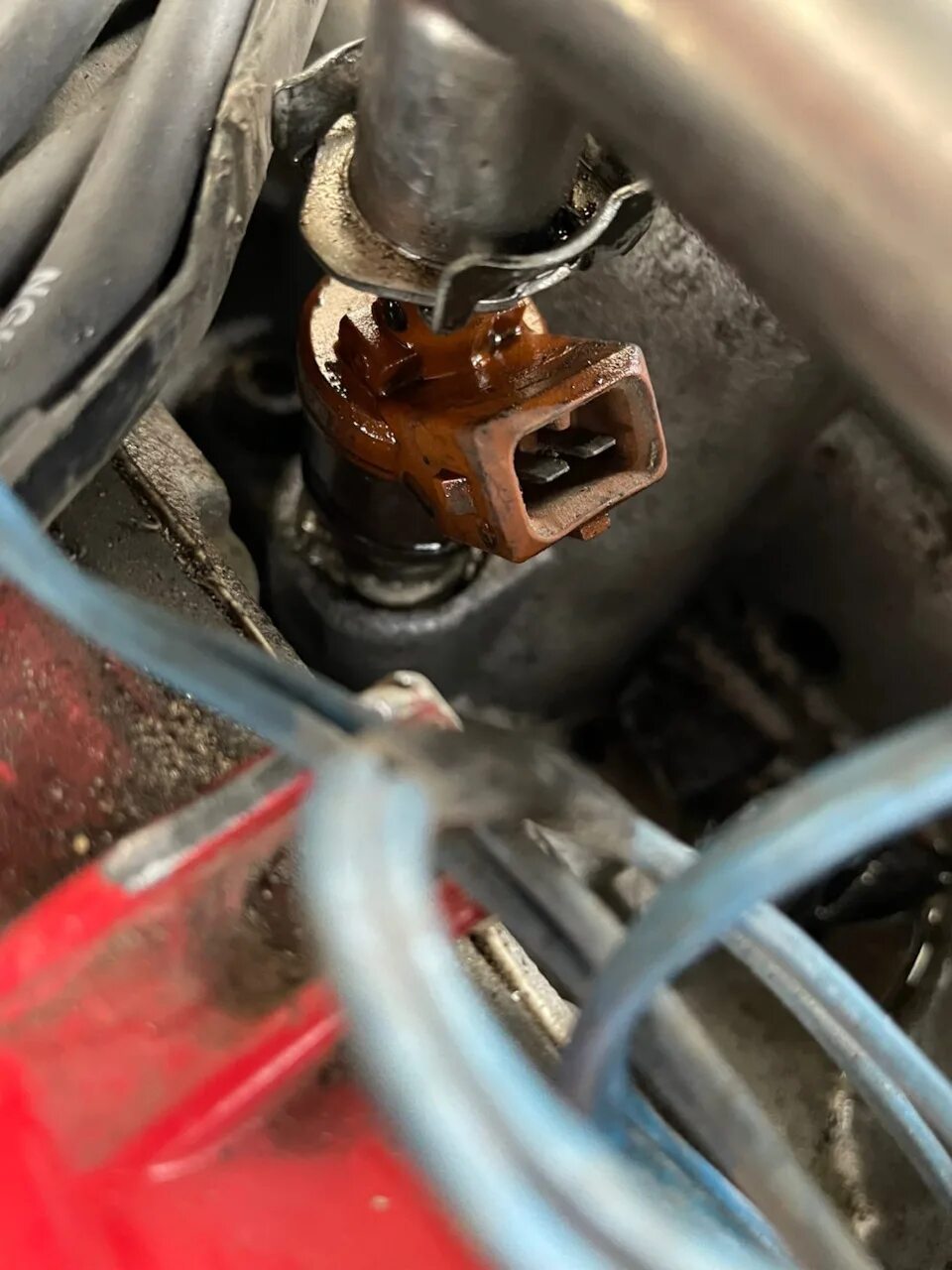 Ке джетроник w124 2. Глохнет на светофоре. Мерседес спринтер 2014 заглохла. Mercedes-benz w210 2. 124 глохнет.