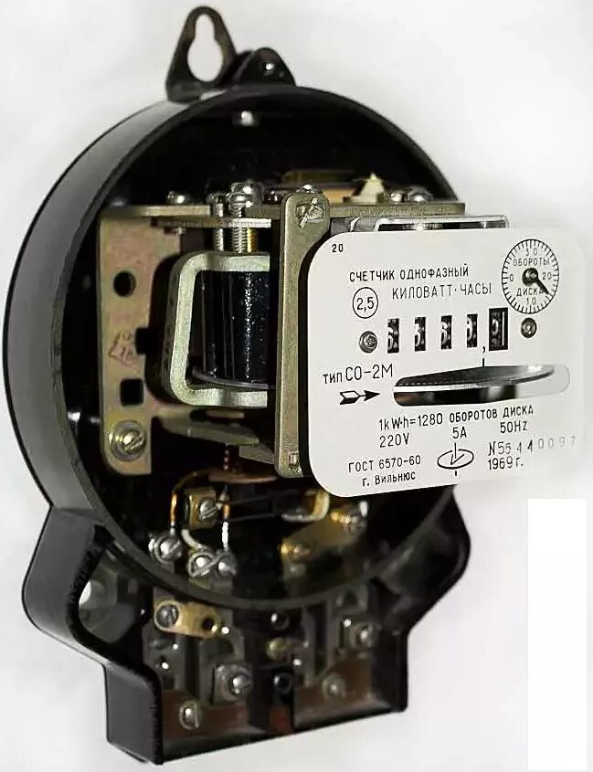 Система центрирования полосы металла. Схема механизма сливного бачка унитаза. Устройство граммофона. Предыдущее устройство. Строение старинного фотоаппарата.