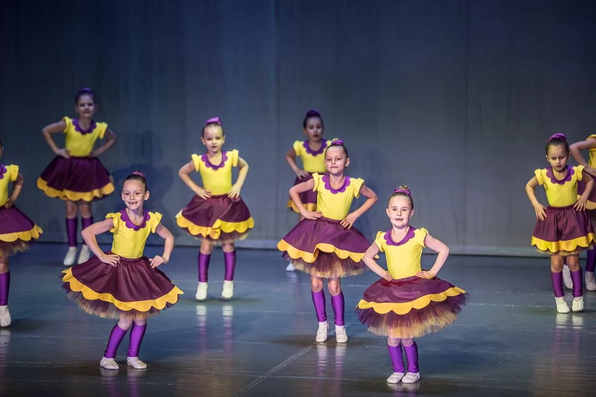 постановка детского танца. театральная студия ладушки. современная хореография дети. постановка детского танца. современные танцы.