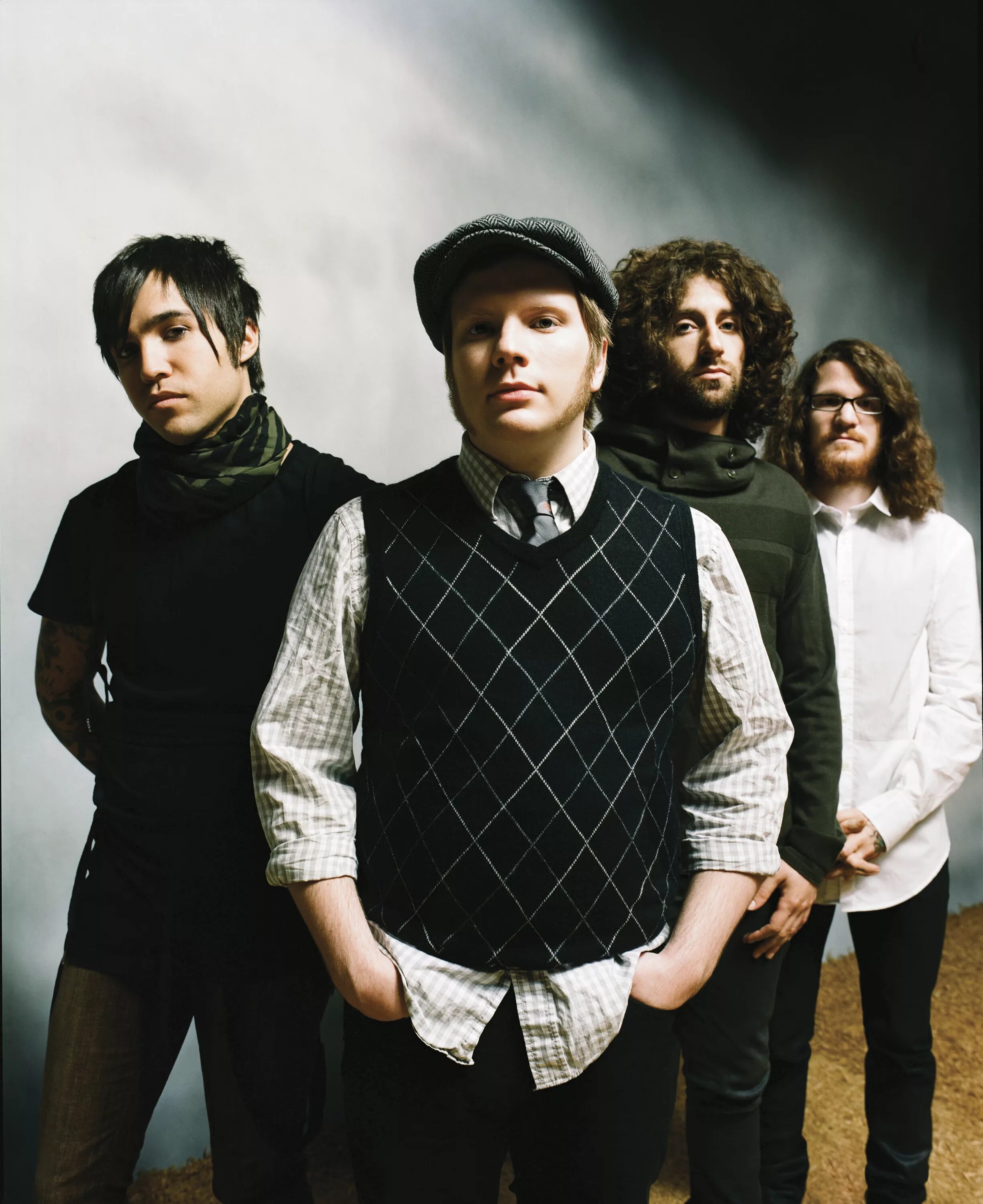 Fallen out группа. Группа Fall out boy. Фоллаут бой группа. Группа Fall out boy 2021. Группа Fall out boy 2001.