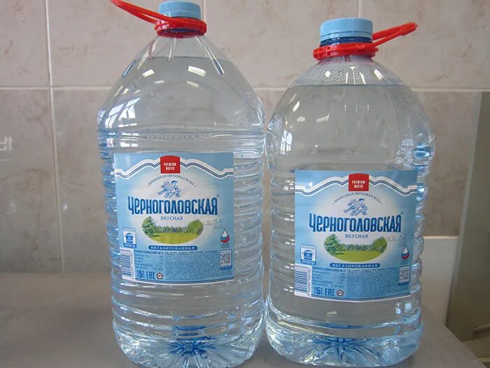 Вода 5 в видном. Пятилитровая бутылка воды. Вода 5л. Питьевая вода 5 литров. Бутыль для воды 5 литров.
