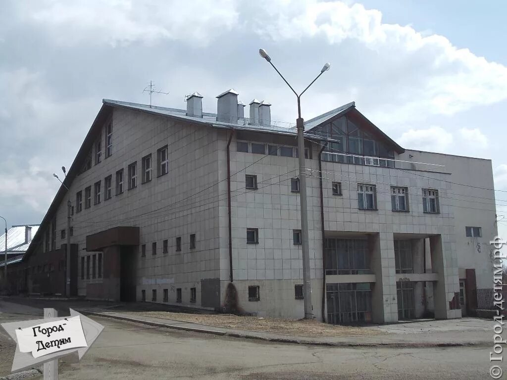 специальная коррекционная школа № 3 г. 3 гимназия иркутск. сош 3 иркутск. мбоу сош 3 г иркутска. директор школы 64 иркутск.