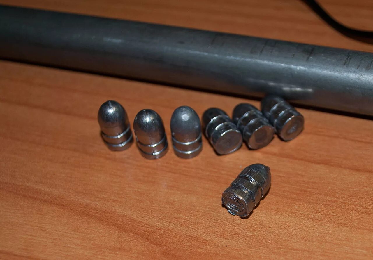 Ствол пули. Глушитель на гладкоствольное ружье 20 калибра. 35. Гильза в стволе. 5 мм.