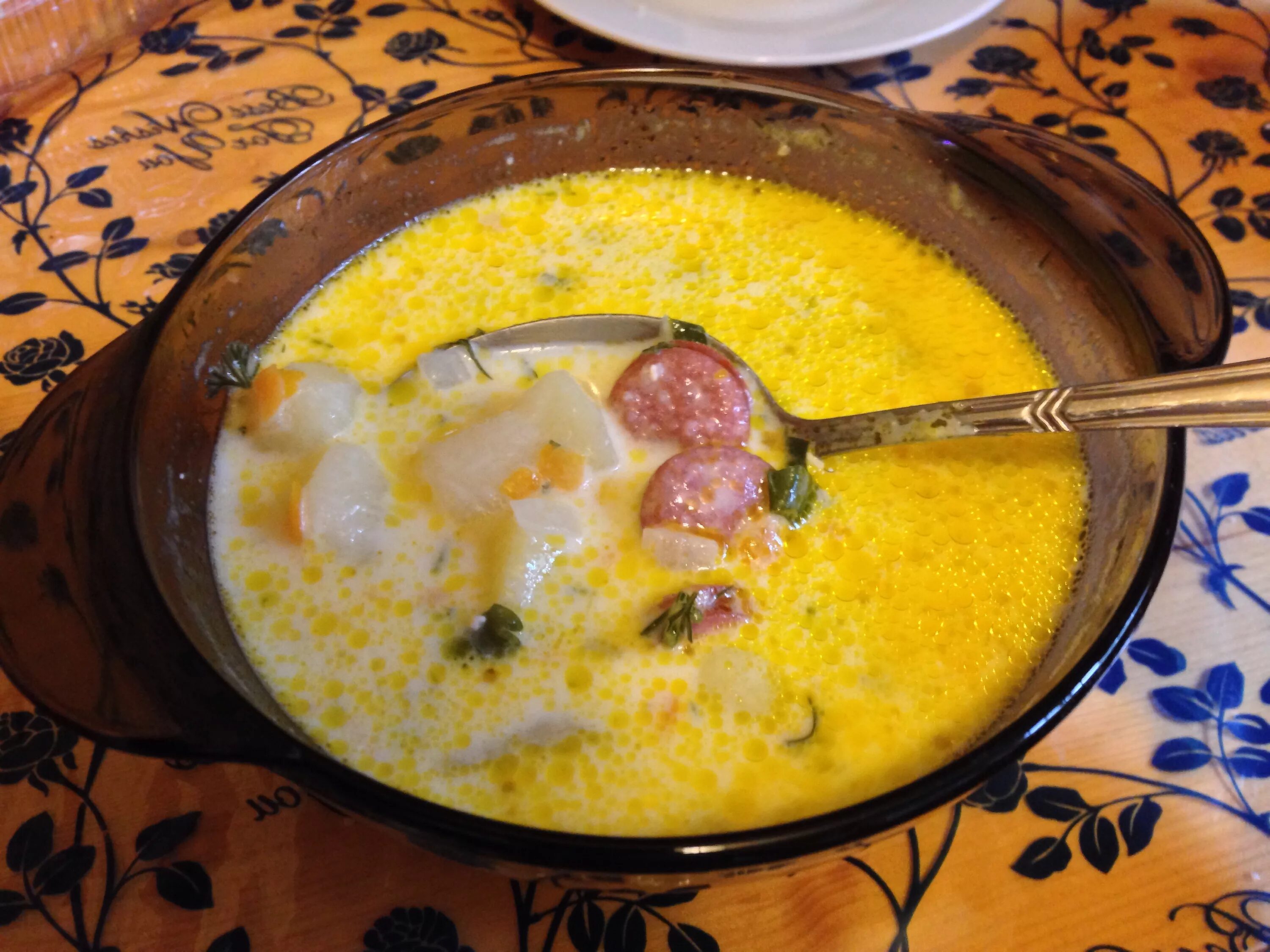 рецепты супа с сыром в мультиварке. суп грибной (с индейкой и плавленым сыром). сырный суп перчини. сырный суп в мультиварке. куриный сырный суп.