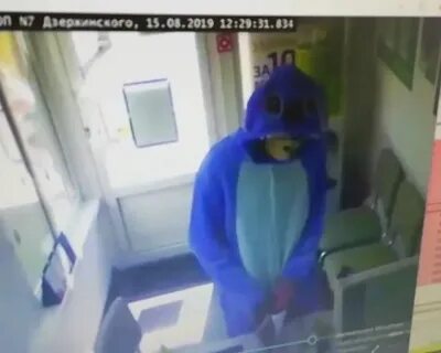 Делавшие замаскированный под грабеж обыск