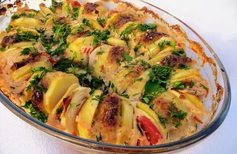 Запечь картофель с котлетами