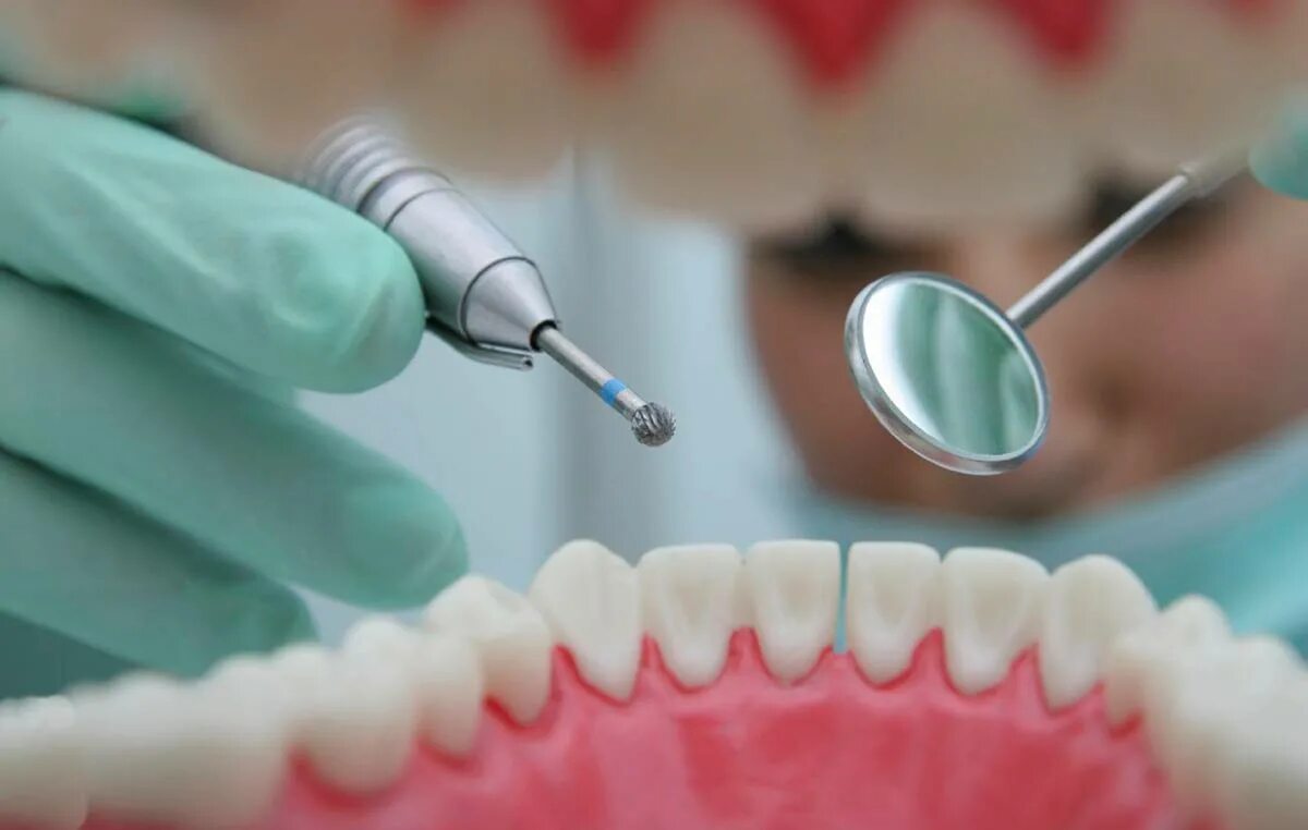 Терапевтическая стоматология. Терапия стоматология. Терапевтическая стоматология зубов. Сайт стоматологии.