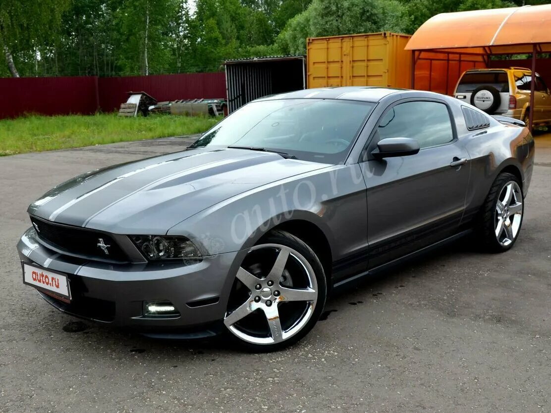 Продажа мустанг. Форд Мустанг 2010. Форд Мустанг 2010 серый. Форд Мустанг 4.0. Ford Mustang Coupe 2010.