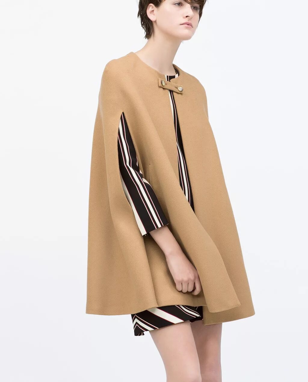 Кейп одежда. Кейп zara. пальто кейп zara. платье кейп zara. кейп пончо zarina.