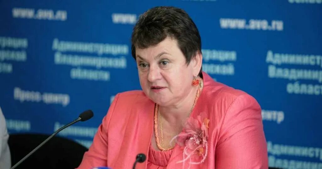 Светлана орлова владимир. Орловой губернатор. Светлана орлова счетная палата. Орлова светлана юрьевна губернатор. Орлова светлана юрьевна губернатор.