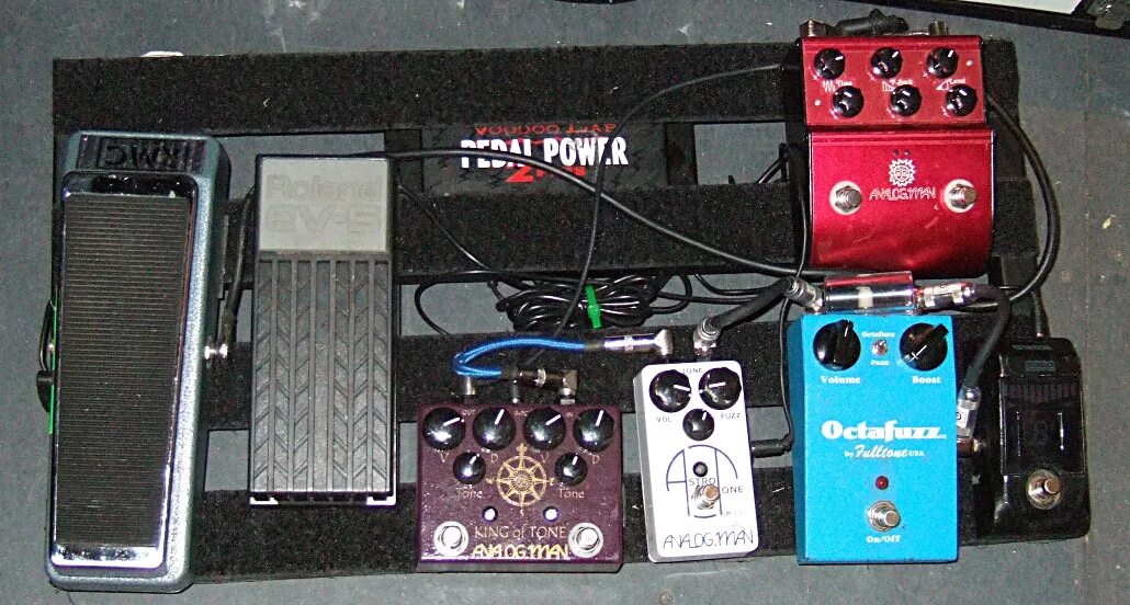 Billy Corgan Pedalboard. Педалборд Buckethead. Astro Tone Fuzz.