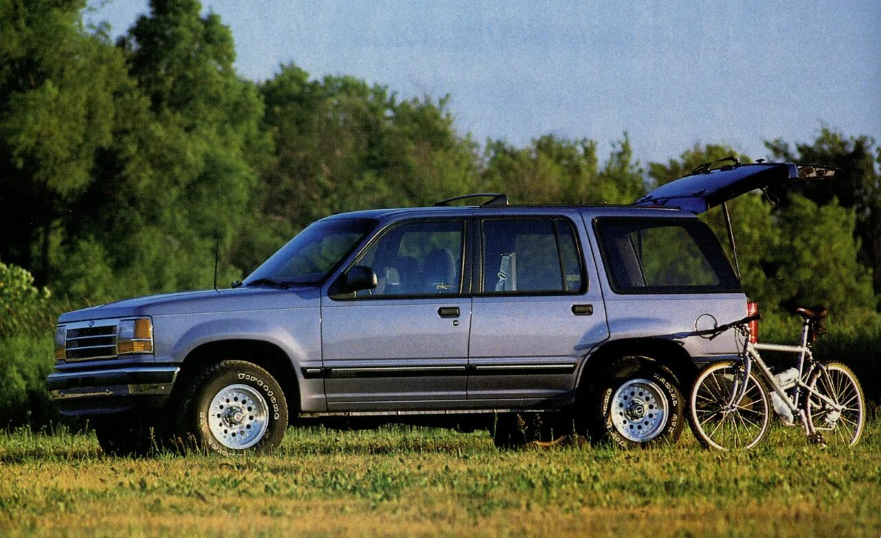 Эксплорер 1 поколения. Ford Explorer 1990. Форд эксплорер 1990. Форд эксплорер 1991. Ford Explorer 90.