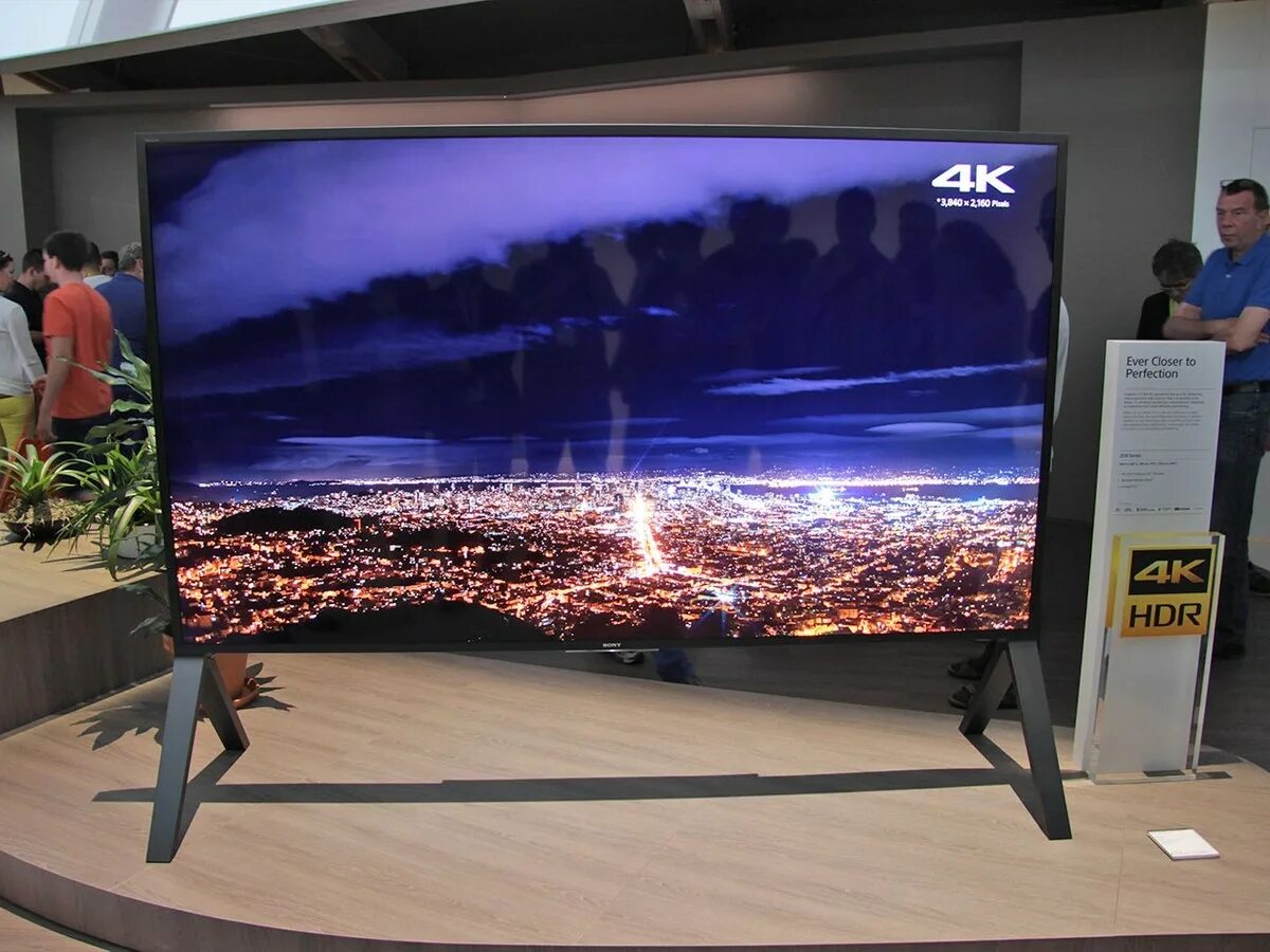 Куплю телевизор сони 65 дюймов. 100zd9 Sony. Samsung 100 дюймов 8k. Телевизор самсунг 100 дюймов. Телевизор Sony 100 дюймов.