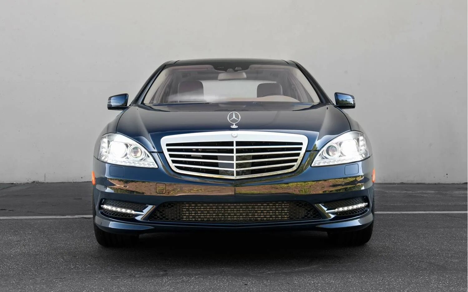 Мерседес s350 4matic. Mercedes Benz s350 BLUETEC. Мерседес-Бенц s350 BLUETEC 4matic. Mercedes-Benz s s350 4matic 2013.