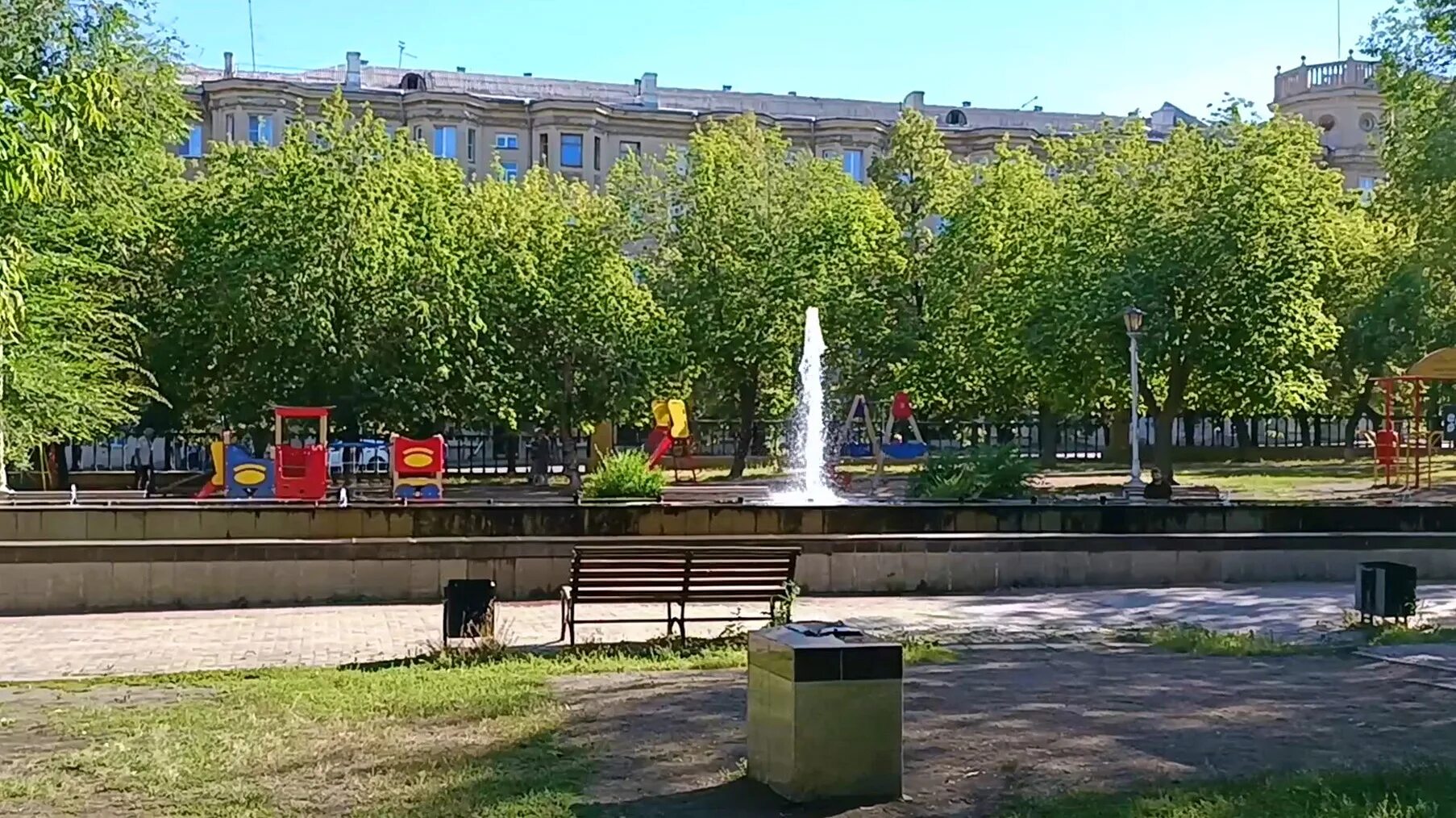 Металлургов. Магнитогорск парк металлургов левый берег. Металлургов. Парк на проспекте металлургов магнитогорск. Парк металлургов магнитогорск.