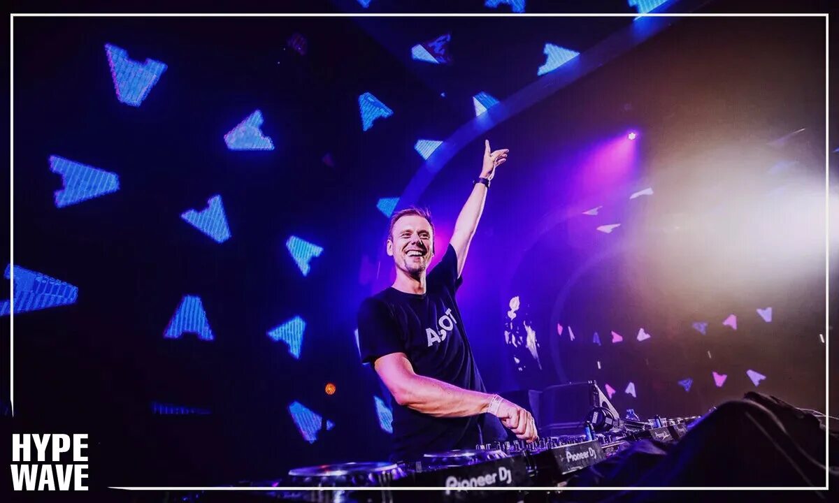 Es vedra armin van. Armin van. ван бюрен. asot armin. армин ван бюрен 2025.