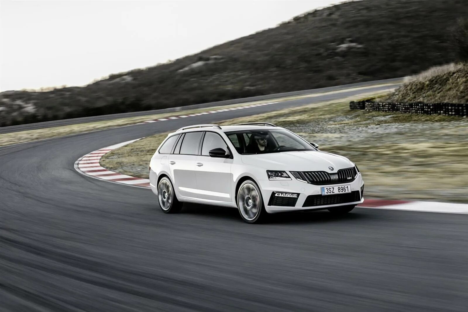 Skoda octavia rs 2017