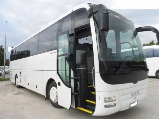 Автобус ман 148. Автобус ман 11.220. Man Lion's coach rh 403 '1996 кабина. Man Lion’s coach 07.