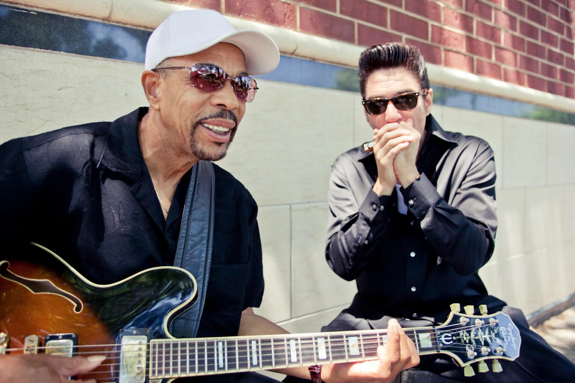 Bob stroger wiki. Строгер. Боб брозман. Vargas blues band 2001. Блюз альбомы.