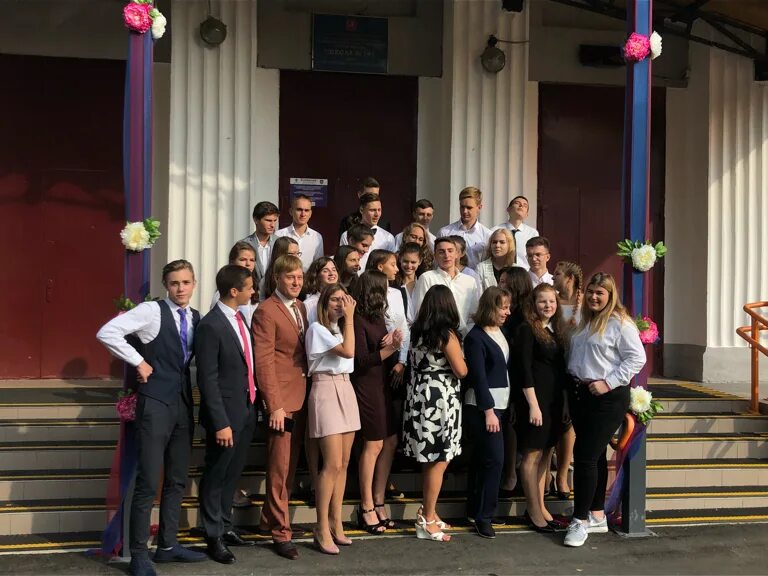 школа 141 имени зорге. школа 141 зорге. 141 школа москва зорге. 141 школа красногвардейского района. школа 141 куусинена 13.