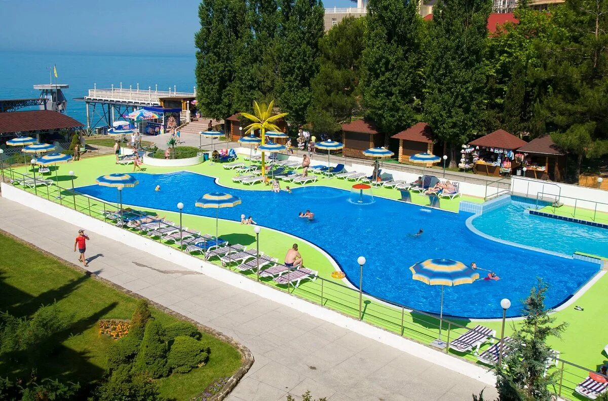 Оздоровительный комплекс орбита туапсе. Ольгинка туапсе пансионат орбита. Бассейн амакс ольгинка. Ольгинка бассейн. Оздоровительный комплекс орбита туапсе с ольгинка.