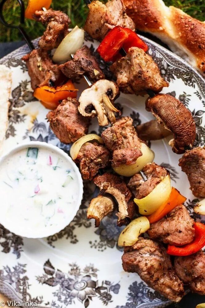 Шашлык стол картинки. Шашлык. вкусный шашлык. красивый шашлык. шашлык ассорти.