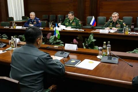Генералы совещание