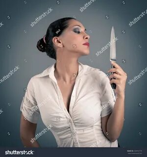 1 girl 1 knife