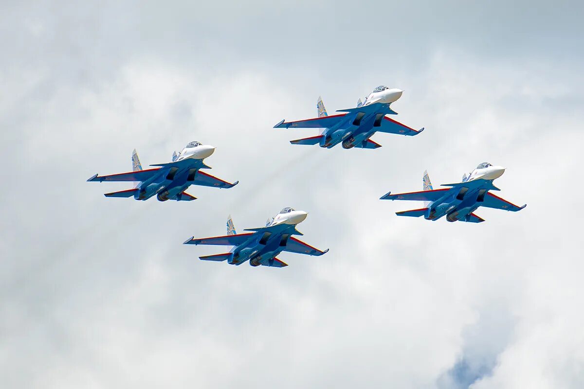 Су-25см3. Су-34 вкс. Су-34 бомбардировщик вооружение. Фронтовая армейская авиация. Фронтовой бомбардировщик су-34.
