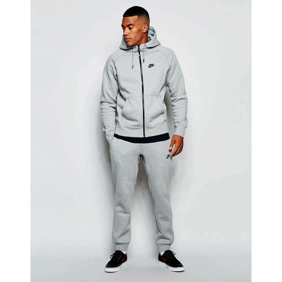 Спортивный костюм скинни Nike AW 77. Костюм найк мужской Tech Fleece мужской. Спортивный костюм найк мужской т90. Серый спортивный костюм найк мужской 2021г. Серый костюм найк