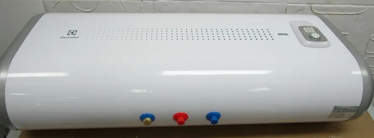 Бойлер ewh 100. Водонагреватель электролюкс 100. водонагреватель electrolux ewh 100 royal h. electrolux ewh 80 royal h. водонагреватель электролюкс горизонтальный 100 литров.