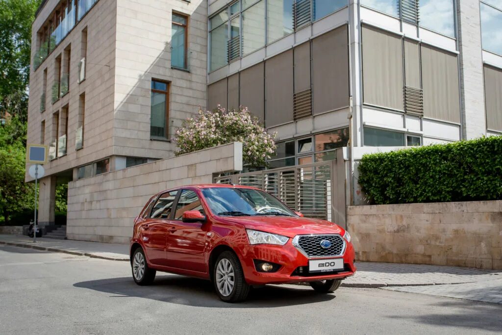 Datsun redi-go. Бюджетные японские автомобили. Бюджетные японские автомобили. Датсун 2013. Бюджетные японские автомобили.