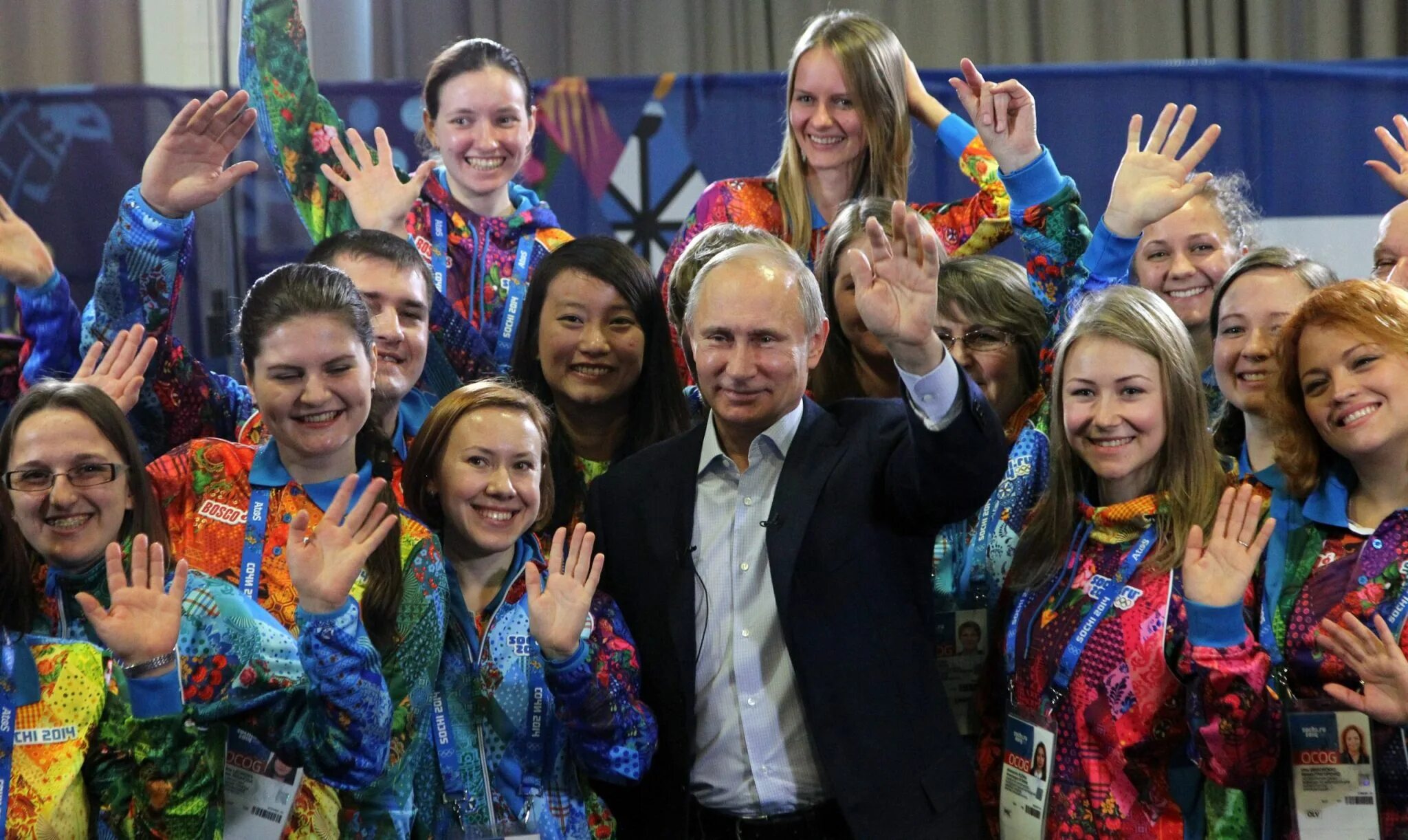 Волонтеры на Олимпиаде в Сочи 2014. Современные русские люди.