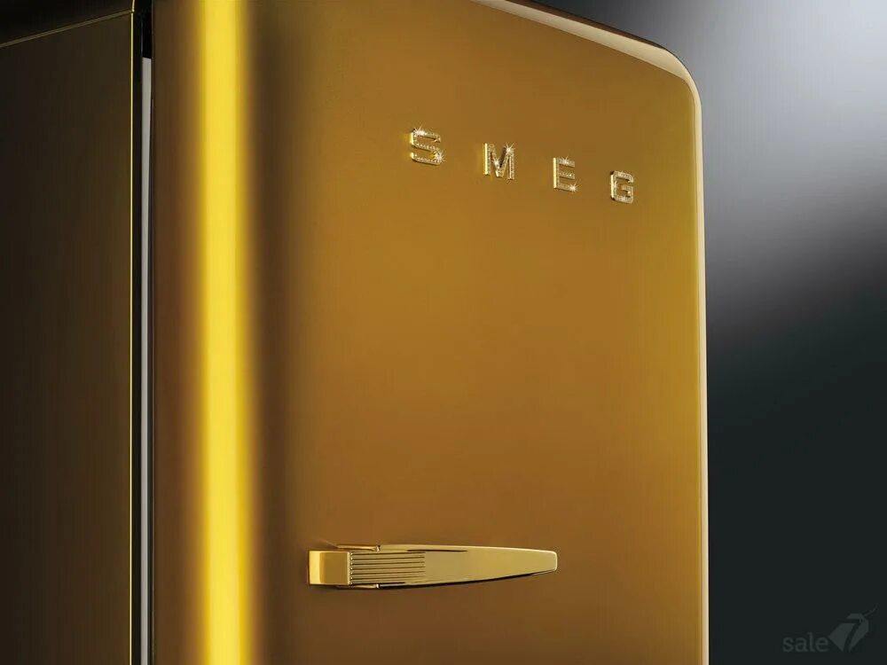 Бронзовый холодильник. Smeg fab28. холодильник smeg fab50lrd. холодильник смег ретро. золотой холодильник smeg.