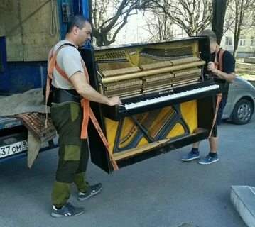 Грузчики пианино
