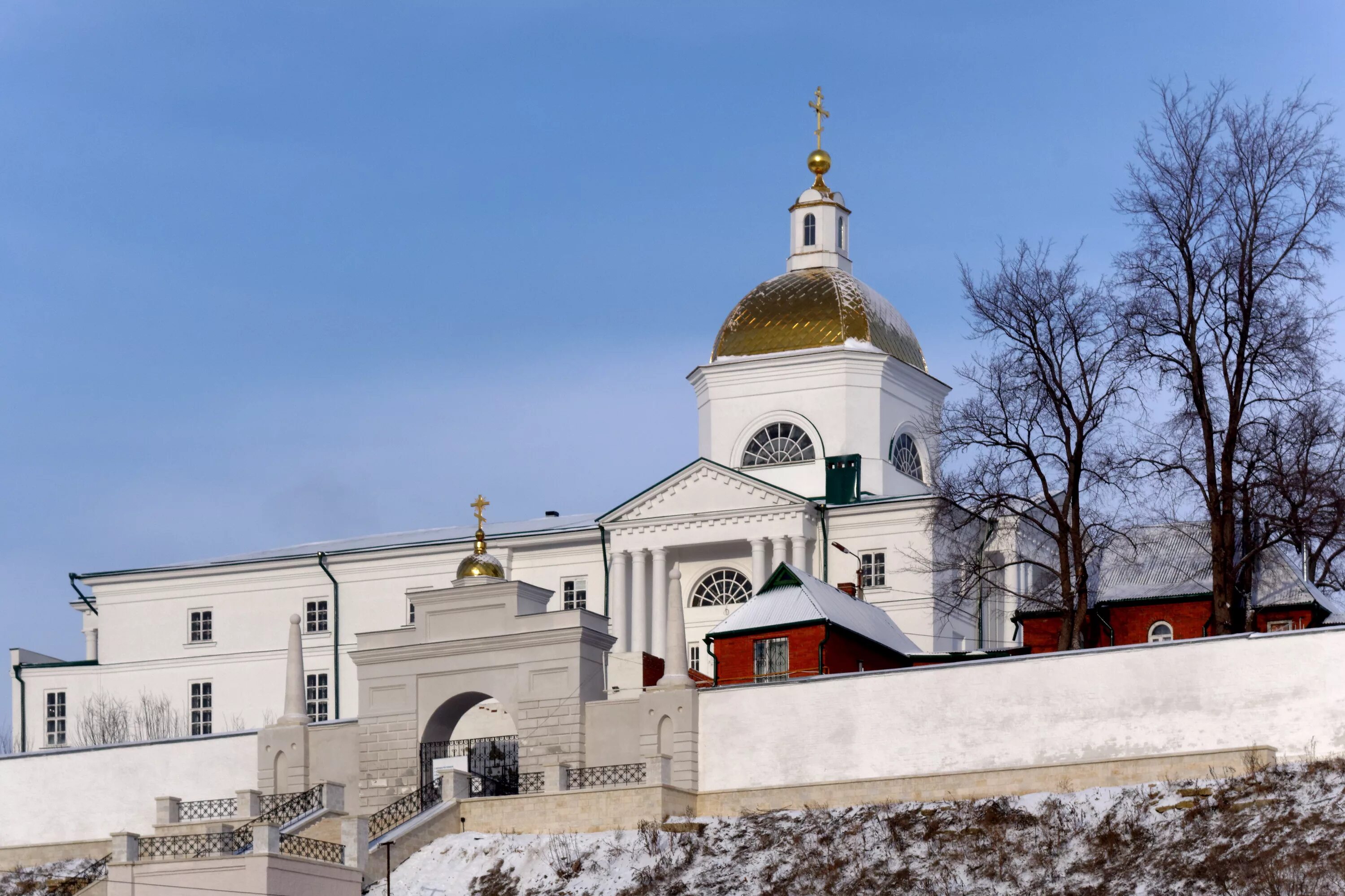 Елецкий монастырь в ельце. Город елец. Елецкий знаменский женский монастырь. Собор иконы божией матери "знамение". Елец монастырь.