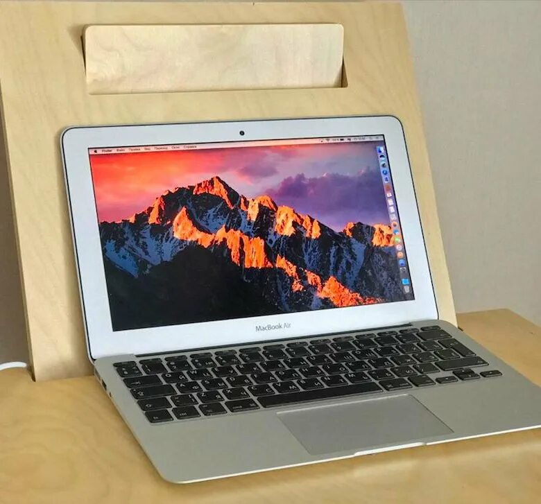 Apple MACBOOK Air 11. MACBOOK Air 11 2012. MACBOOK Air 2012 11 дюймов. Apple MACBOOK Air 11 2011.