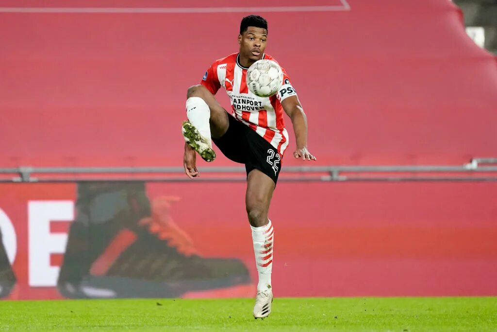 дензел думфрис. Dumfries футболист. дензел дюмфрис. думфрис футболист. дензел думфрис.