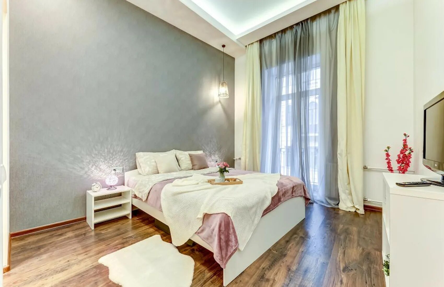 Квартиры в питере. Апартаменты спб. Суточные комнаты в питере. Санкт петербург квартиры снять 5 дней. Пушкинская квартира в санкт-петербурге.