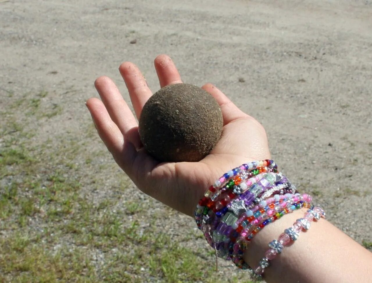 Земля из шарика. Японские земляные шары дороданго. Японские шары дороданго. Дороданго. Японские шары дороданго.