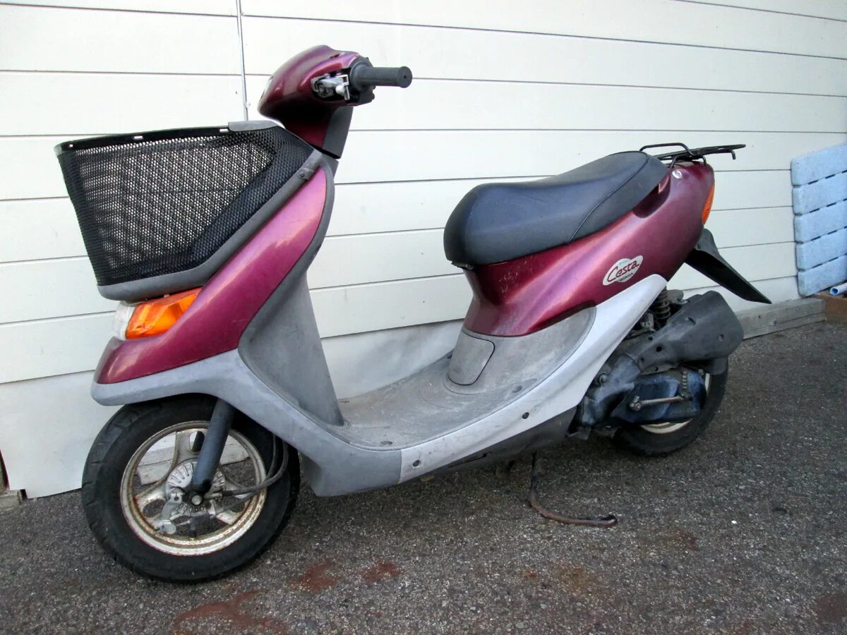 Honda dio cesta. Вишнёвая Honda Dio. Honda Dio Pink. Honda Dio розовый. Скутер Honda Dio розовый.