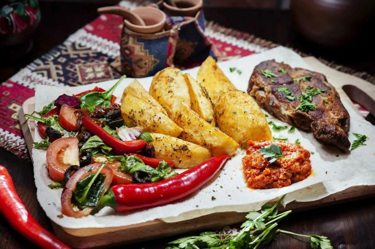 Армянски супер. Национальная кухня армении хоровац. ламаджо армянский. национальная еда армян хоровац. национальная еда в армении хоровац.